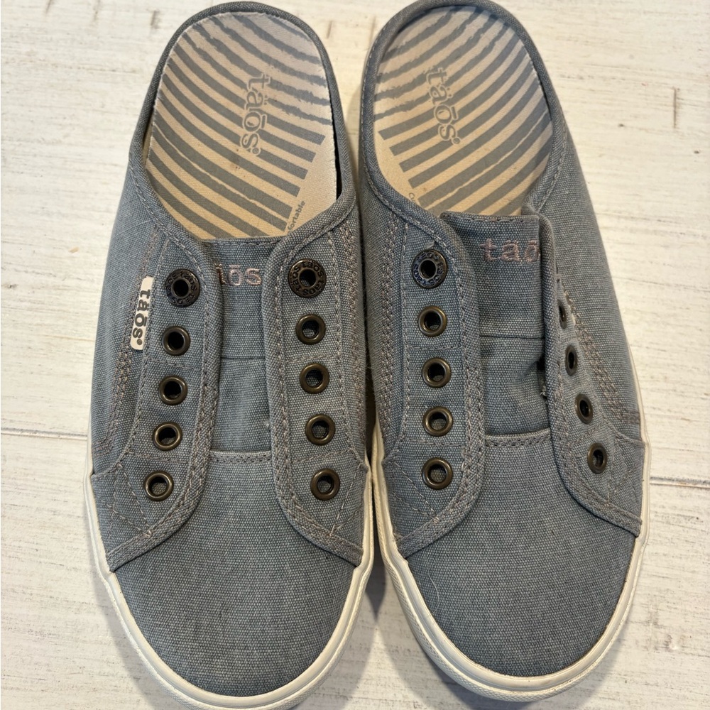 Taos Ez Soul Mule Women's 8M Grey Canvas 8